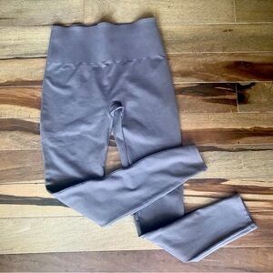 Spanx High Waist Leggings M‎ EUC